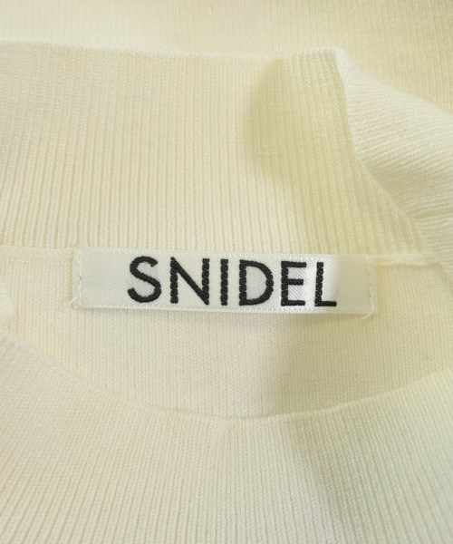 SNIDEL（スナイデル）Tシャツ・カットソー 白 サイズ:ONE レディース/2200668963015