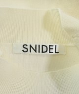 SNIDEL（スナイデル）Tシャツ・カットソー 白 サイズ:ONE レディース/2200668963015