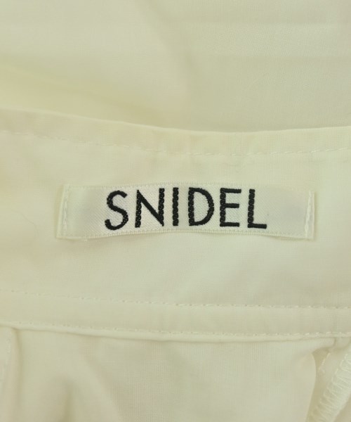 SNIDEL（スナイデル）カジュアルシャツ 白 サイズ:F レディース/2200674158054
