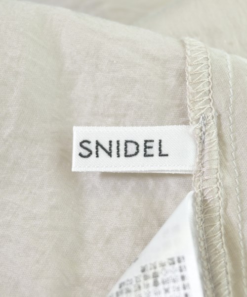 SNIDEL（スナイデル）ブラウス ベージュ サイズ:ONE レディース/2200671449056