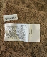 SNIDEL（スナイデル）Tシャツ・カットソー ベージュ サイズ:ONE レディース/2200675412049