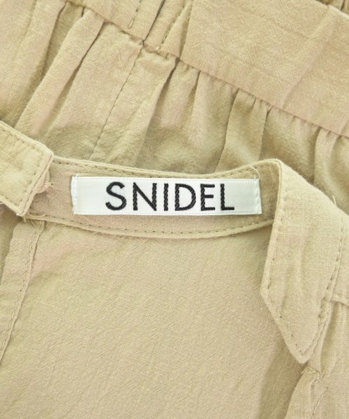 SNIDEL（スナイデル）ワンピース ベージュ サイズ:0(S位) レディース/2200688189013