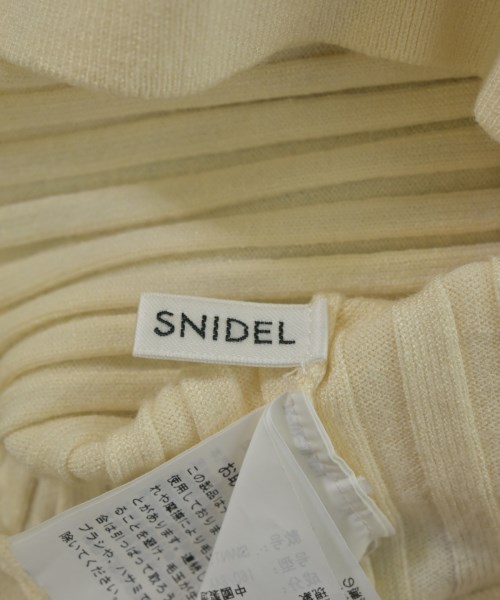 SNIDEL（スナイデル）ニット・セーター 白 サイズ:ONE レディース/2200695845056