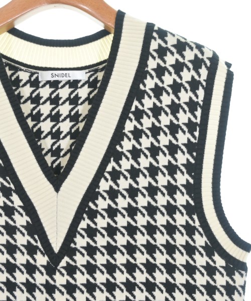 SNIDEL（スナイデル）ベスト/ノースリーブ 白 サイズ:F レディース/2200651708043