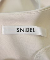 SNIDEL（スナイデル）Tシャツ・カットソー ベージュ サイズ:F レディース/2200705581080
