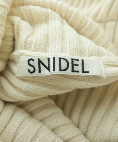 SNIDEL（スナイデル）ニット・セーター 白 サイズ:0(S位) レディース/2200662747048
