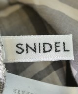 SNIDEL（スナイデル）ワンピース ベージュ サイズ:0(S位) レディース/2200660393056