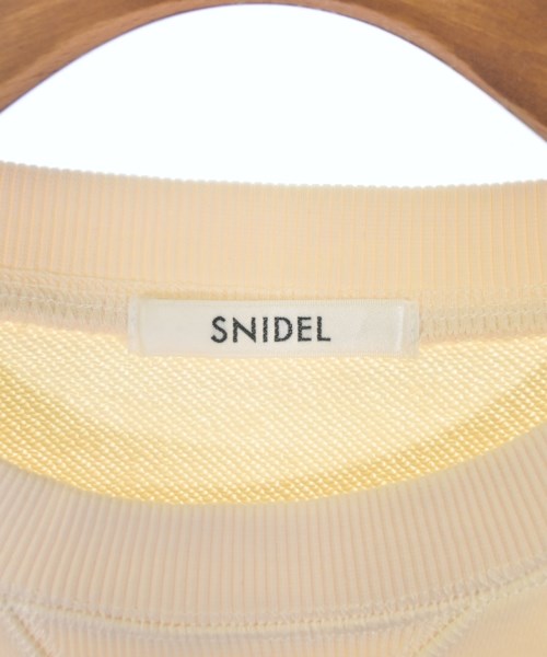 SNIDEL（スナイデル）スウェット ベージュ サイズ:F レディース/2200666428035