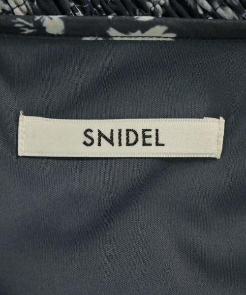 SNIDEL（スナイデル）ワンピース 紺 サイズ:0(S位) レディース/2200664844097