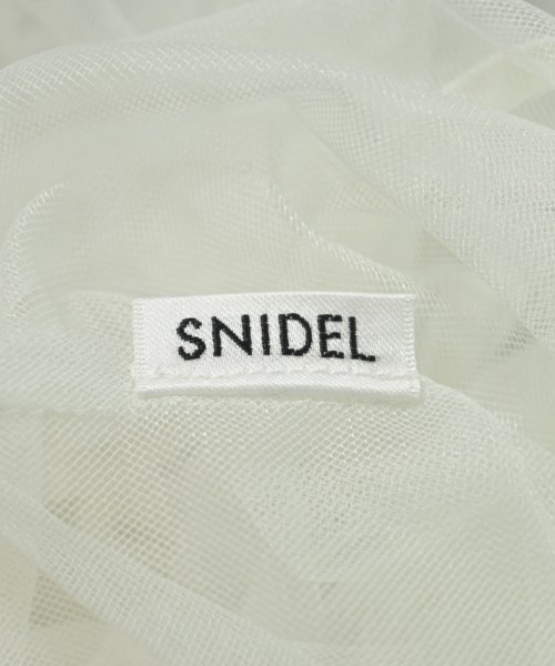 SNIDEL（スナイデル）ブラウス 白 サイズ:-(M位) レディース/2200669859058