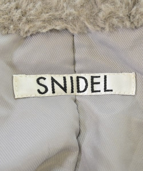 SNIDEL（スナイデル）ダウンジャケット/ダウンベスト ベージュ サイズ:F レディース/2200667245013