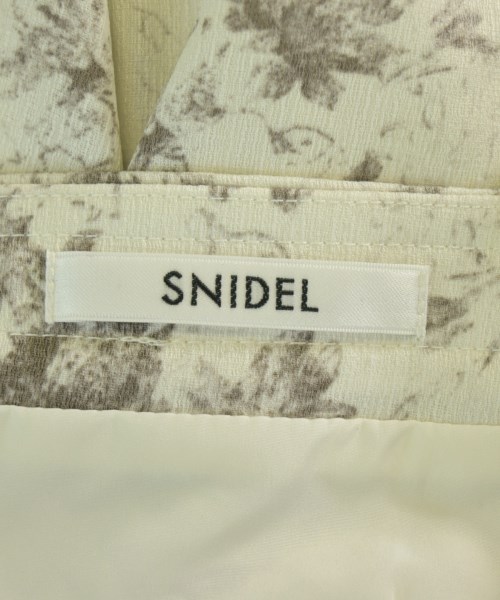 SNIDEL（スナイデル）ワンピース 白 サイズ:00(XXS位) レディース/2200731148189