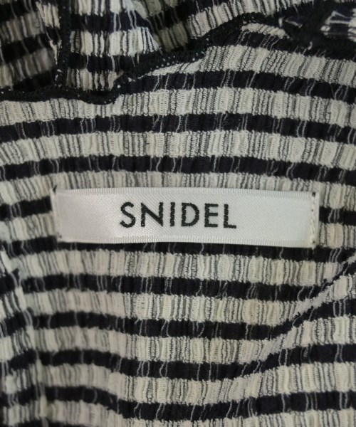 SNIDEL（スナイデル）ワンピース 白 サイズ:0(S位) レディース/2200731148226