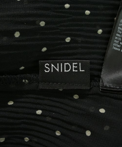 SNIDEL（スナイデル）ブラウス 黒 サイズ:F レディース/2200721372051