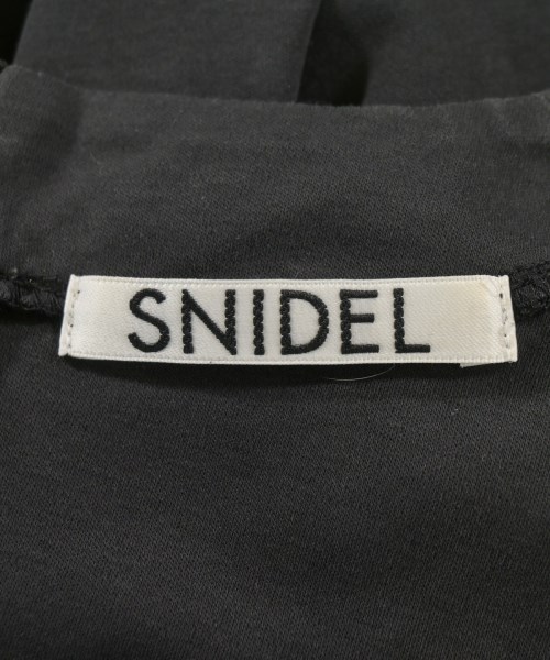 SNIDEL（スナイデル）Tシャツ・カットソー 黒 サイズ:ONE レディース/2200725884123
