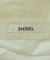 SNIDEL（スナイデル）カジュアルシャツ 白 サイズ:ONE レディース/2200683522020