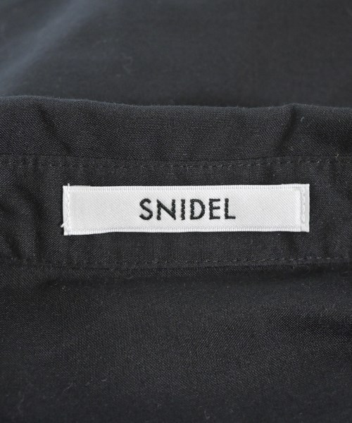 SNIDEL（スナイデル）カジュアルシャツ 黒 サイズ:F レディース/2200692941010