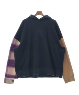Vinti Andrews パーカー