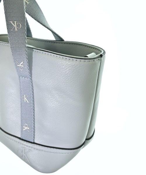 Calvin Klein Jeans（カルバンクラインジーンズ）ショルダーバッグ 青 サイズ:- レディース/2200695798048