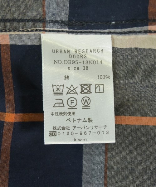 URBAN RESEARCH DOORS（アーバンリサーチドアーズ）カジュアルシャツ 紺 サイズ:38(S位) メンズ/2200626042608