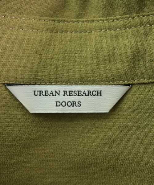 URBAN RESEARCH DOORS（アーバンリサーチドアーズ）カジュアルシャツ 緑 サイズ:40(L位) メンズ/2200716190035