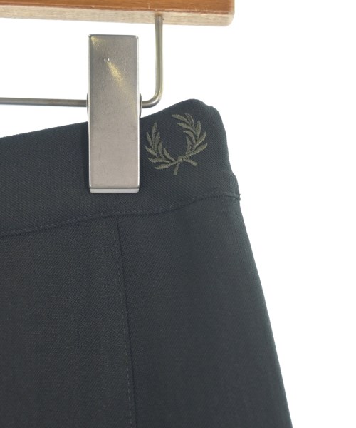 FRED PERRY（フレッドペリー）ロング・マキシ丈スカート 黒 サイズ:34(XS位) レディース/2200622982038