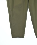 FRED PERRY（フレッドペリー）スラックス カーキ サイズ:30(M位) メンズ/2200629536029