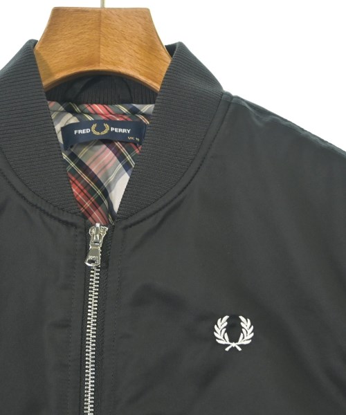 FRED PERRY（フレッドペリー）ミリタリーブルゾン 黒 サイズ:38(M位) レディース/2200606261012