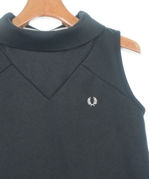 FRED PERRY（フレッドペリー）ワンピース 黒 サイズ:M レディース/2200680441010