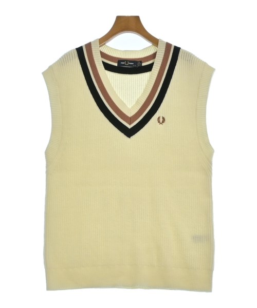 FRED PERRY(フレッドペリー)のベスト サイズ:38(M位) 3,400円