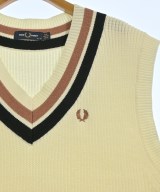 FRED PERRY（フレッドペリー）ベスト 白 サイズ:38(M位) レディース/2200716738015