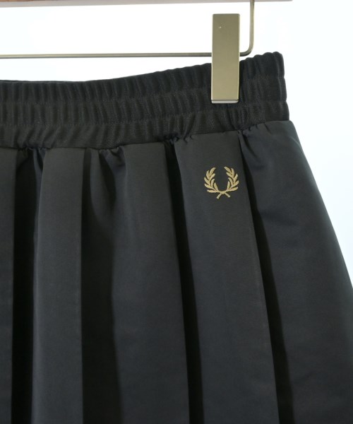 FRED PERRY（フレッドペリー）ロング・マキシ丈スカート 黒 サイズ:36(S位) レディース/2200719230042