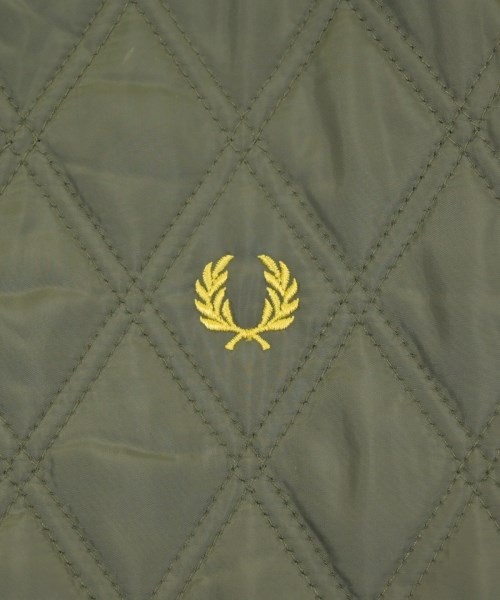 FRED PERRY（フレッドペリー）その他 カーキ サイズ:S レディース/2200681436602