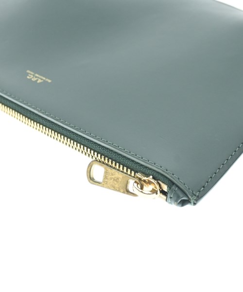 A.P.C.（アーペーセー）ポーチ 緑 サイズ:- レディース/2200624294054