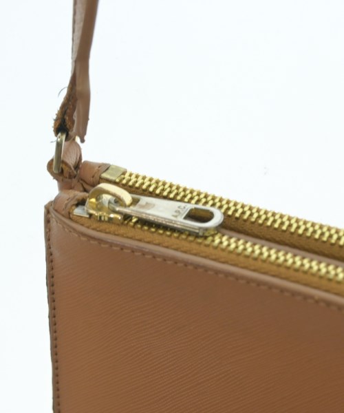 A.P.C.（アーペーセー）ショルダーバッグ 茶 サイズ:- レディース/2200644040037