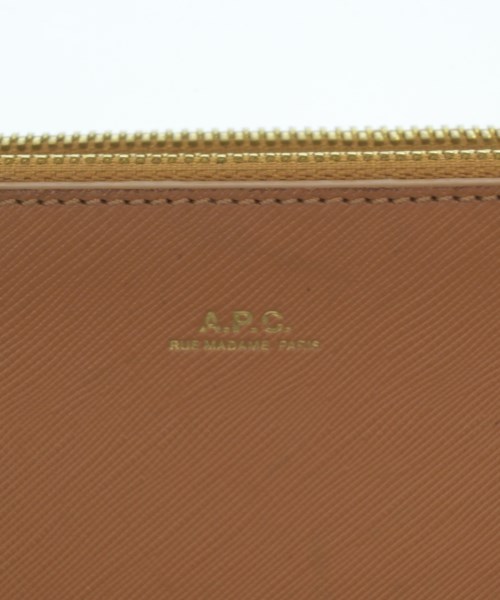 A.P.C.（アーペーセー）ショルダーバッグ 茶 サイズ:- レディース/2200644040037