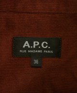 A.P.C.（アーペーセー）カジュアルシャツ 赤 サイズ:36(S位) レディース/2200629302044