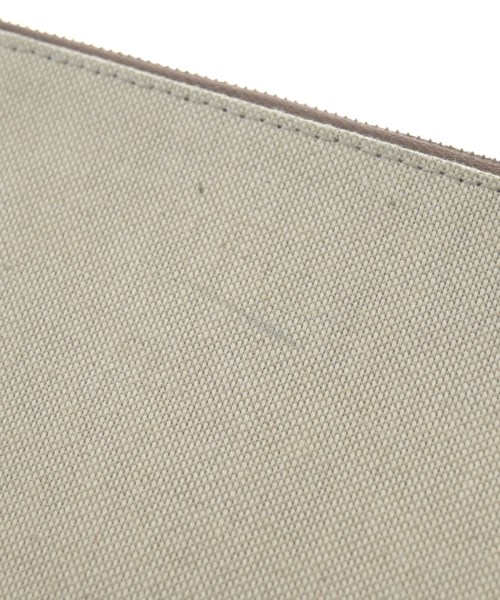 A.P.C.（アーペーセー）ポーチ カーキ サイズ:- レディース/2200630331057