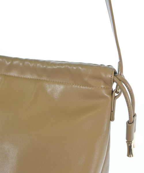 A.P.C.（アーペーセー）ショルダーバッグ ベージュ サイズ:- レディース/2200693892038