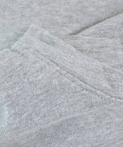 A.P.C.（アーペーセー）Tシャツ・カットソー グレー サイズ:S レディース/2200697697400