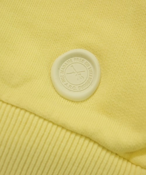 A.P.C.（アーペーセー）スウェット 黄 サイズ:S レディース/2200657489045