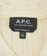 A.P.C.（アーペーセー）カジュアルシャツ 白 サイズ:36(S位) レディース/2200710975133