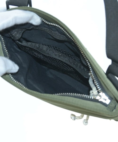 A.P.C.（アーペーセー）ショルダーバッグ カーキ サイズ:- レディース/2200637994149