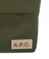 A.P.C.（アーペーセー）ショルダーバッグ カーキ サイズ:- レディース/2200637994149