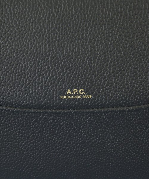 A.P.C.（アーペーセー）ショルダーバッグ 黒 サイズ:- レディース/2200661134610