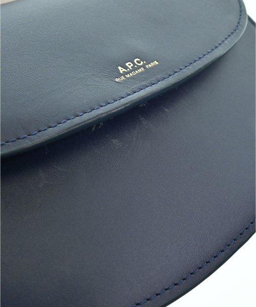 A.P.C.（アーペーセー）ショルダーバッグ 紺 サイズ:- レディース/2200670707010
