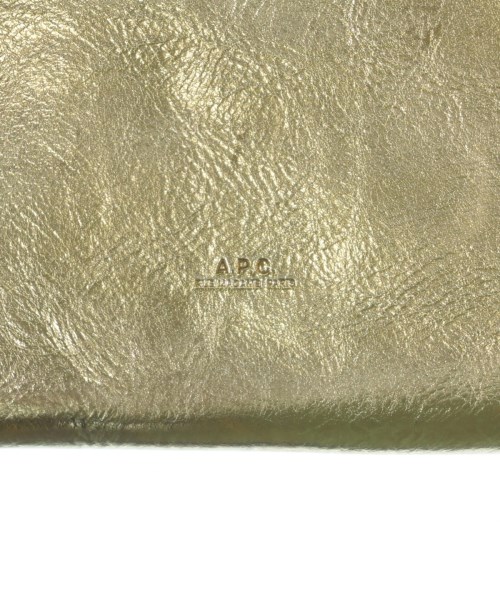 A.P.C.（アーペーセー）ショルダーバッグ ゴールド サイズ:- レディース/2200727909053