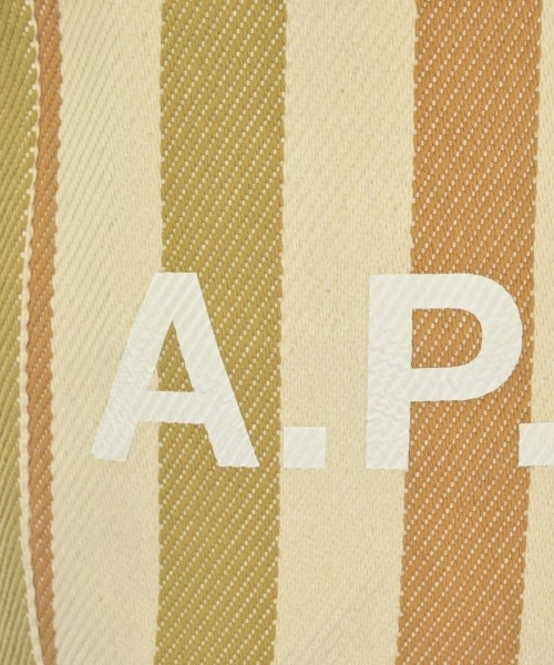 A.P.C.（アーペーセー）ショルダーバッグ ベージュ サイズ:- レディース/2200689365126