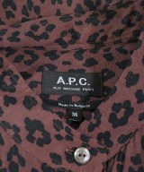 A.P.C.（アーペーセー）カジュアルシャツ 茶 サイズ:36(S位) レディース/2200692263068