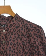 A.P.C.（アーペーセー）カジュアルシャツ 茶 サイズ:36(S位) レディース/2200692263068